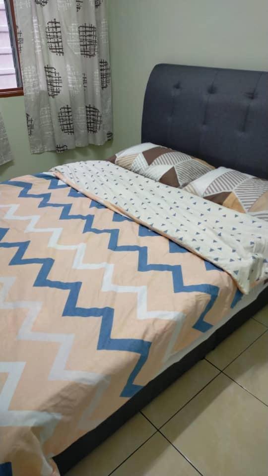 Lily Vacation Home At Cameron Highlands - 12 Pax,Free Wifi W Carporch Tanah Rata Exterior photo